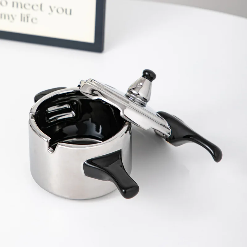 

Высококачественная керамическая пепельница для офиса, дома, гостиной, пепельница с защитой от лета, милая пепельница