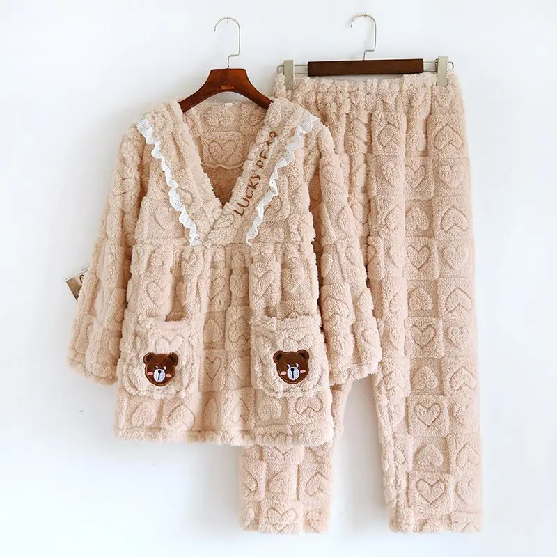 

2024 New Style Bear V-neck Pullover Sleepwear Lady Flannel and Fleece Thickened Warm Long Sleeve Cute Homewear Set Simple Style