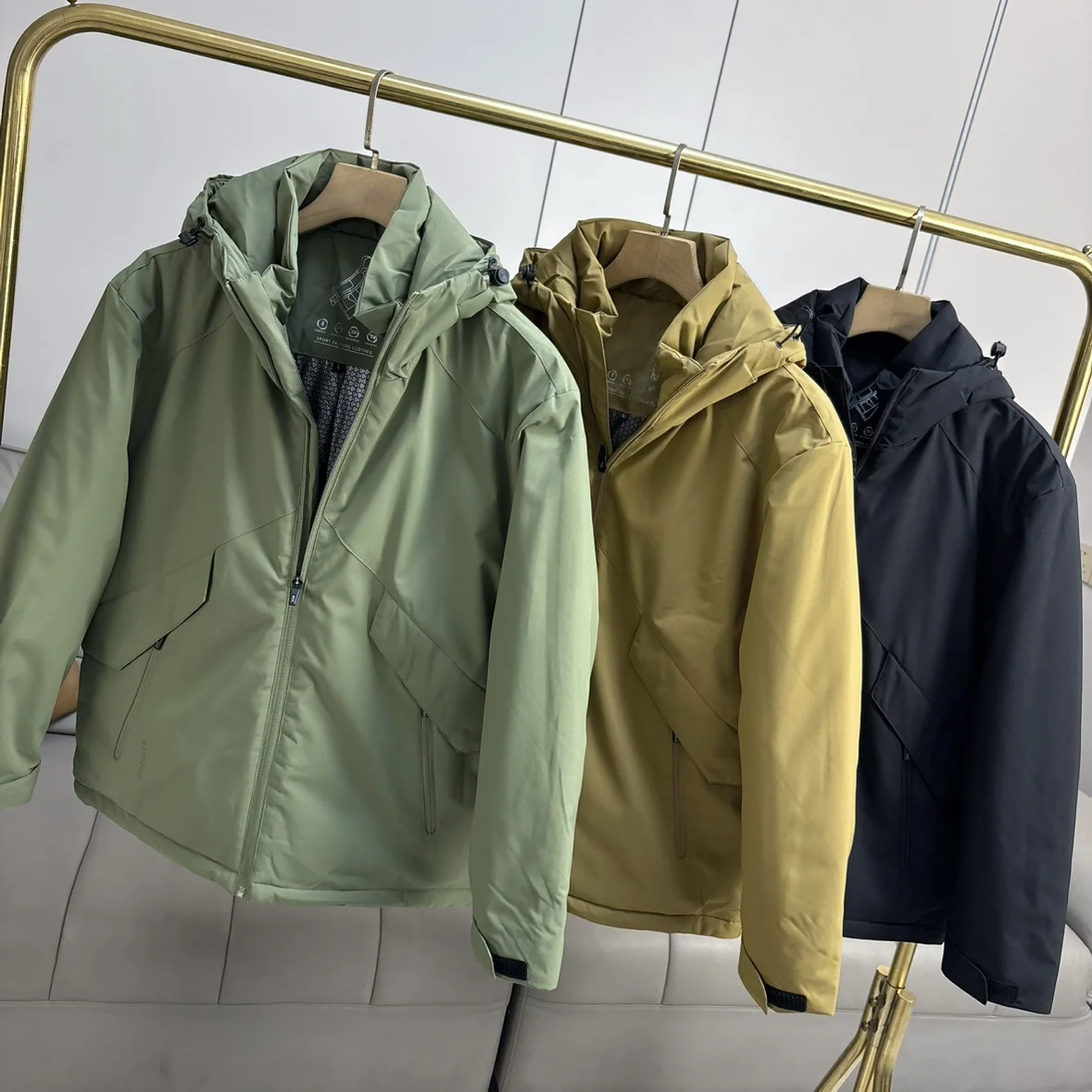 

Мужская зимняя утепленная куртка с капюшоном, ветрозащитная, водонепроницаемая, с подогревом, модная, теплосберегающая