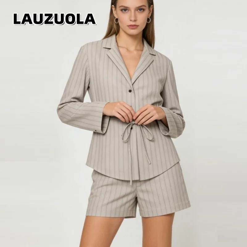 

Women Striped Blazer And Shorts Suit Outfits 2026 New Fashion Elegant 2 Piece Set Women Jacket Short Pants Casual Work Suit