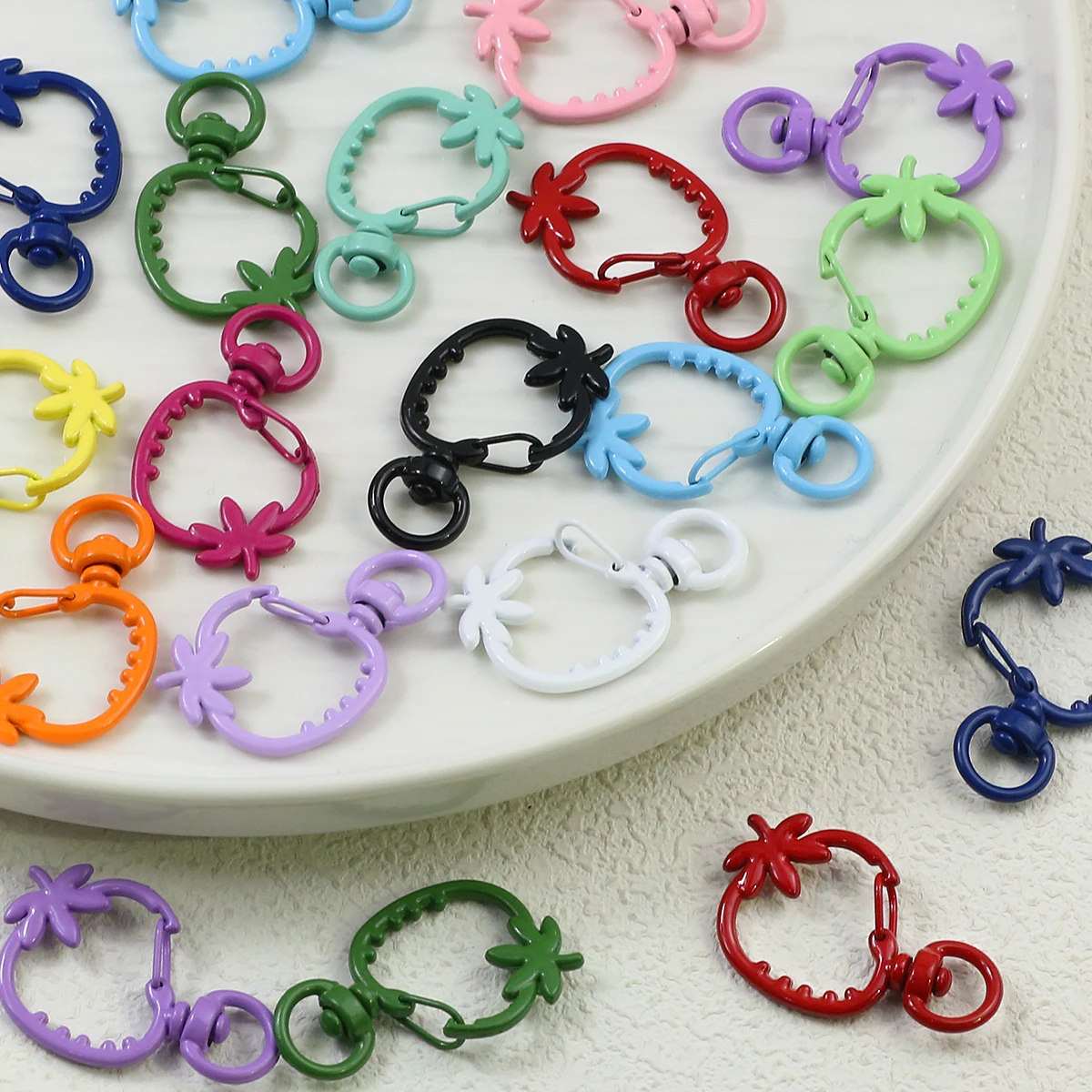 3~9PCS 38MM Colourful Lacquered Zinc Alloy Strawberry Lobster