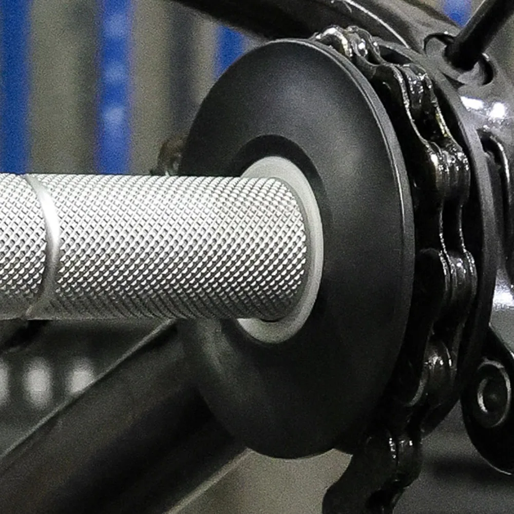 

1pc Bike 12mm Thru Axle Chain Keeper Bicycle Chain Cleaning Freewheel Chain Washing Holder Cycling Accessories