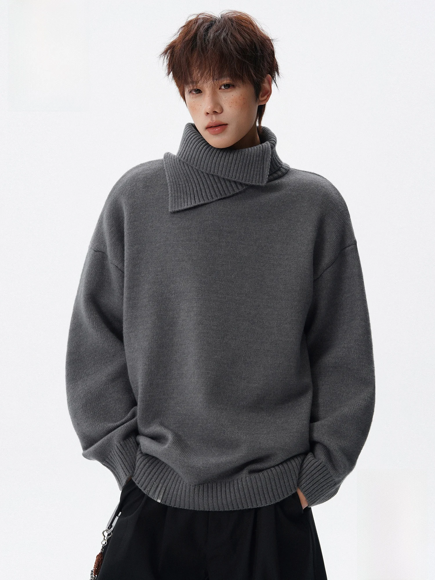 

PaulFrank High Collar Woolen Knitted Sweater for Men Spring Season Color Lazy Sle American Sle Faionable