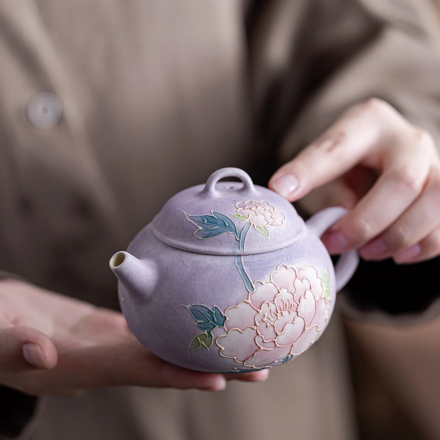 

New Chinese Style Ceramic Teapot Hand Painted Peony Relief Kungfu Tea Set Porcelain Pot for Women Home Use Brewing Gift Idea