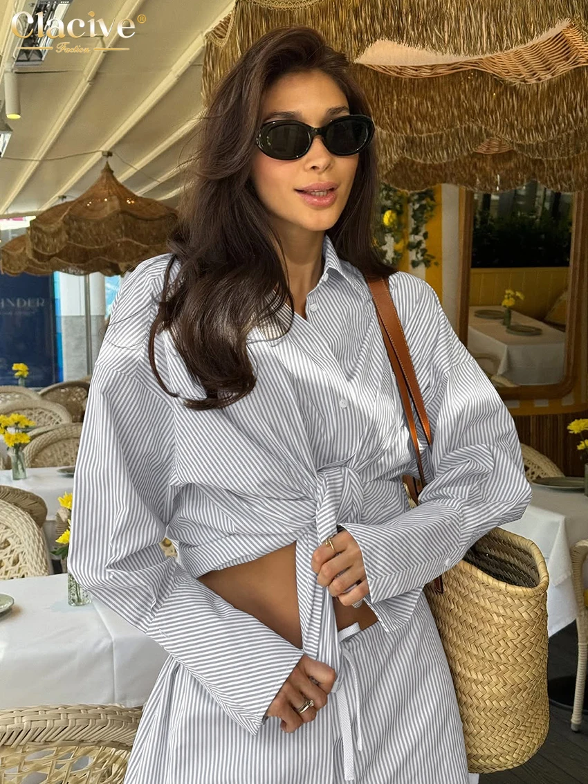 Clacive mode ample gris coton rayure 2 pièces ensemble femmes 2026 élégant à manches longues chemise avec taille haute large pantalon ensemble femme