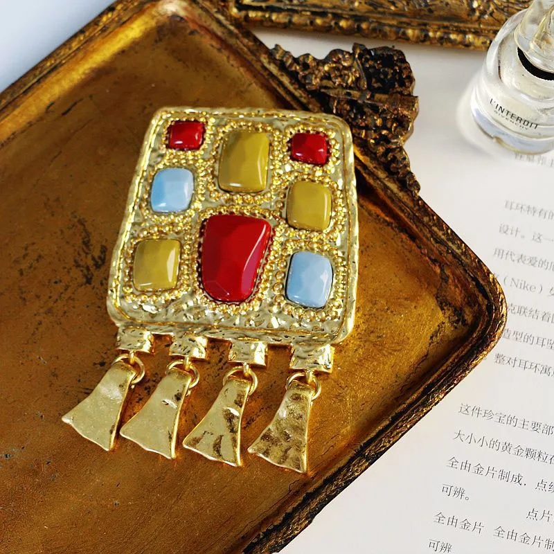 

Vintage Colorful Stone Metal Tassel Brooches For Women Jewelry Runway Party T Show Fancy Trendy Boho INS Japan