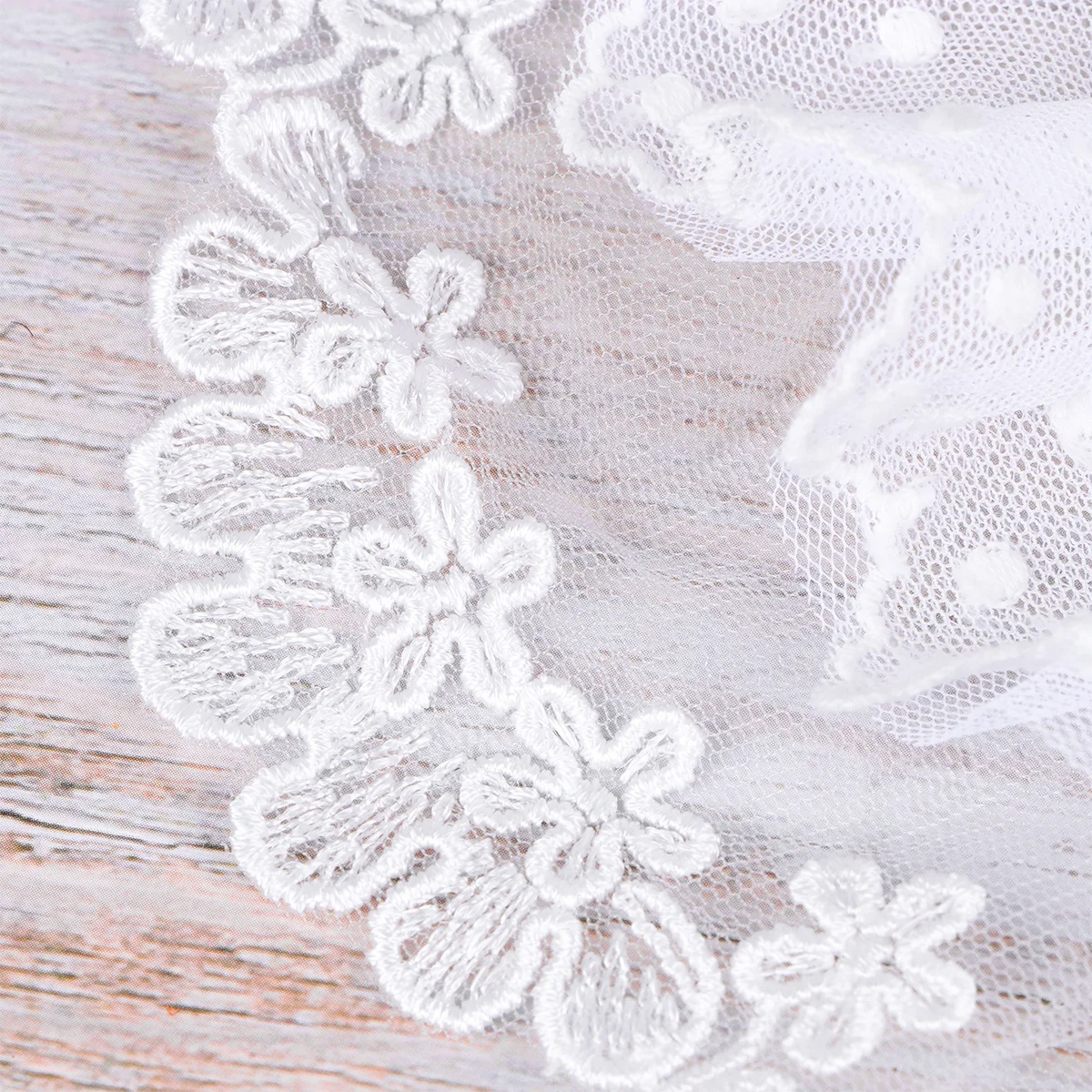 

Saliva Towel Dog Collar Neckerchief White Design Size M Adjustable Pet Bandana Bib Scarf for Puppies Cats