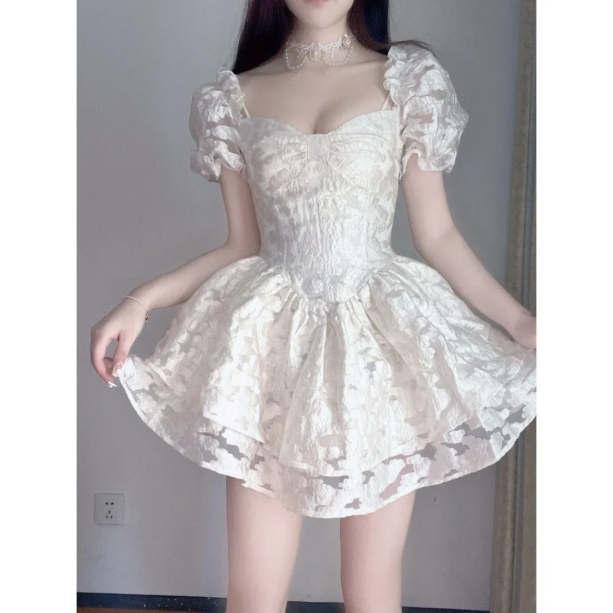 Elegant White Moonlight Puff Sleeve Princess Tea Time Dress Summer 2024 New Arrival Women's Clothing Jacquard Puff Sleeves