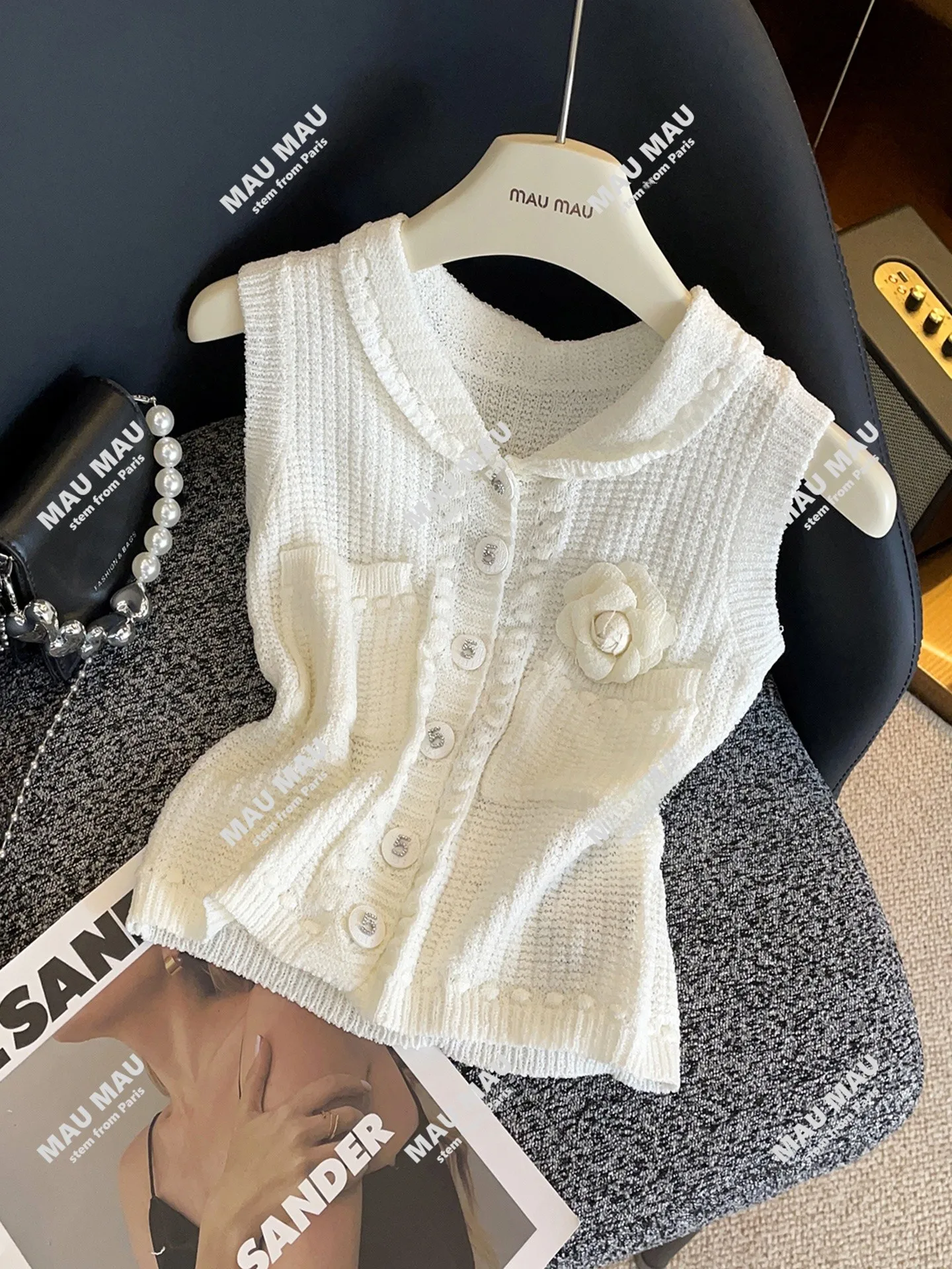 

Sweet Floral Doll Collar Knitted Vest Top Women's Premium Faion Autumn 2025 Commute Sle Soft Medium Thin Long Sve