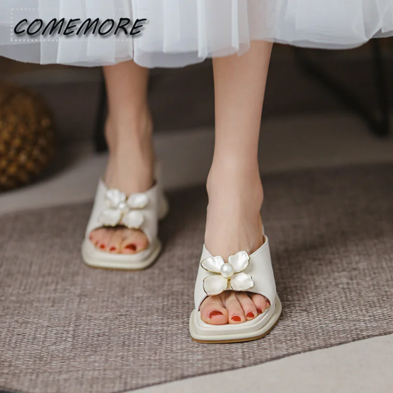 Summer Wedge Sandals 2023 Fashion Platform Slippers Womens Shoes Elegant High Heels Pearl Flower Slides Thick Bottom Shoes White