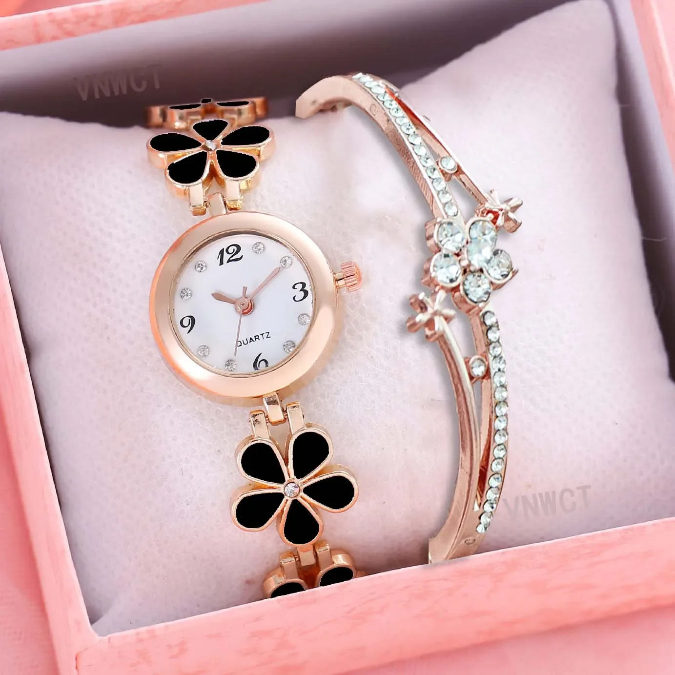 Fashion Women\'s Watch Lucky Flower Design Mini Quartz Female Style Flower Fresh Small Daisy Student Bracelet Watch Quartz