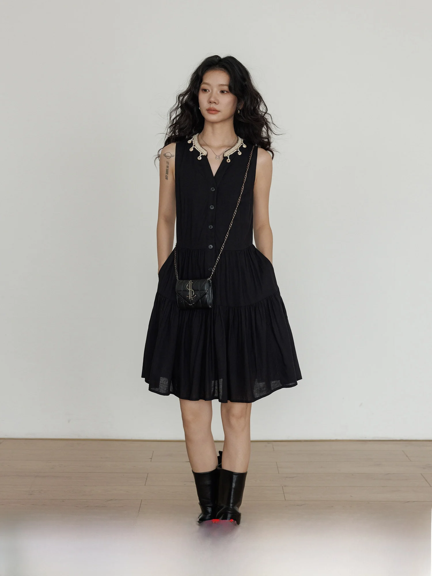 

Летний женский жилет с V-образным вырезом, новая модель 2025 года, для отпуска, стильный, прохладный, для повседневной носки и работы