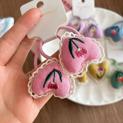 Imagen 2 del producto Coletero de tela con corazón bordado de encaje acolchado 3D estilo coreano Ins, lazo para el pelo de alta elasticidad, accesorio para mujer