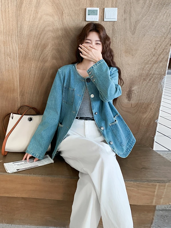 เสื้อยีนส์ทรงกลมสีน้ำเงินแบบลำลองสำหรับผู้หญิง ไซส์เล็ก คอลเลคชั่นต้นฤดูใบไม้ร่วง 2025 รุ่นใหม่ ทรงหลวม สไตล์เกาหลี