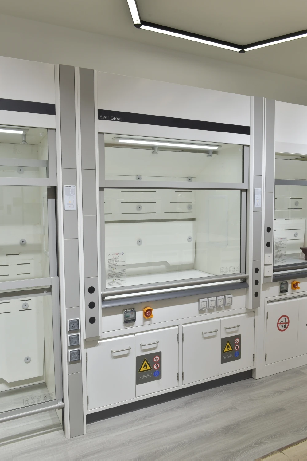 Modern Design Medical Cabinet - Medical Lab Design recension och pris