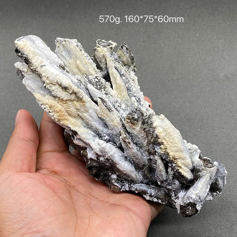 

100% natural black fluorescent calcite raw stone mineral specimen healing crystal gemstone home furnishings