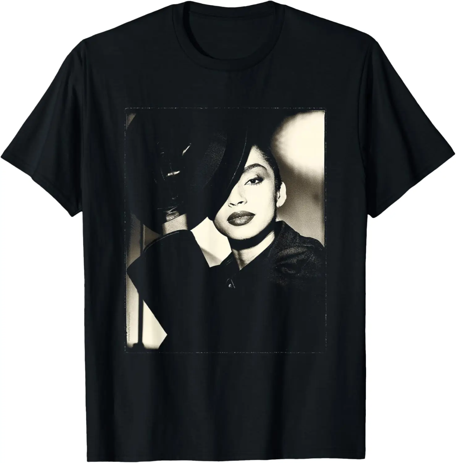 Singer Sade 1985 T-Shirt 100% Cotton Trendy Y2K Short-Sleeve Tee – Soft, Quick-Drying, & Moisture-Wicking; Ideal Sports Casual