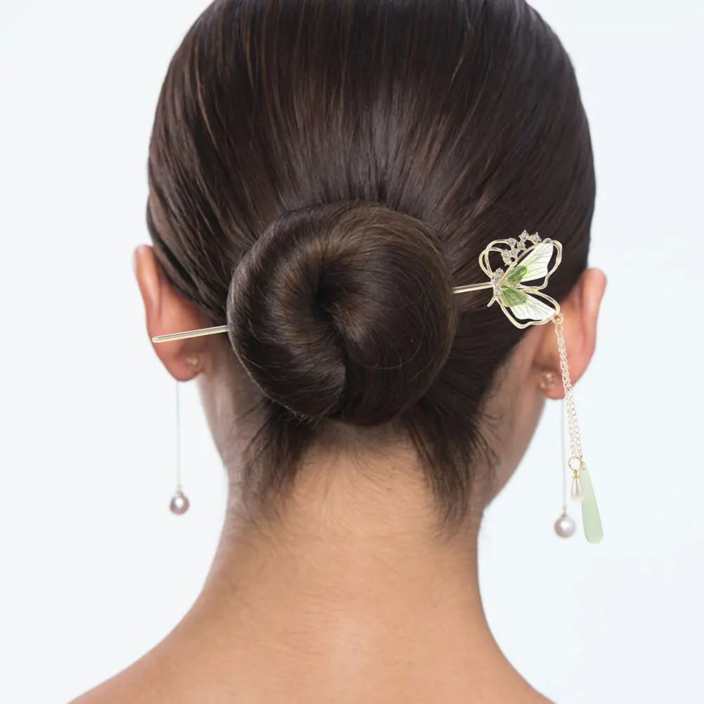 

Vintage Green Butterfly Tassel Hairpin Chinese Style Bun Accessories Handmade Alloy Stick for Women Vintage Hair Sticks