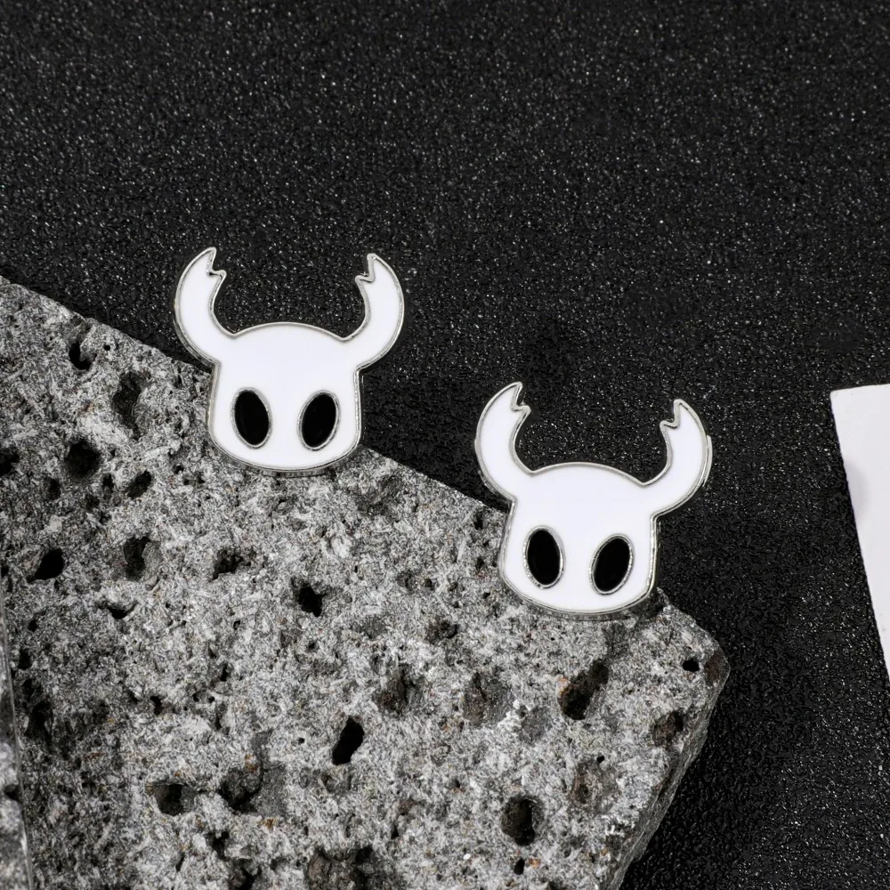 Classic Fashion Hollow Knight Earrings Cartoon Cute Ear Studs Jewelry Accessory for Friends Game Periphery Gift