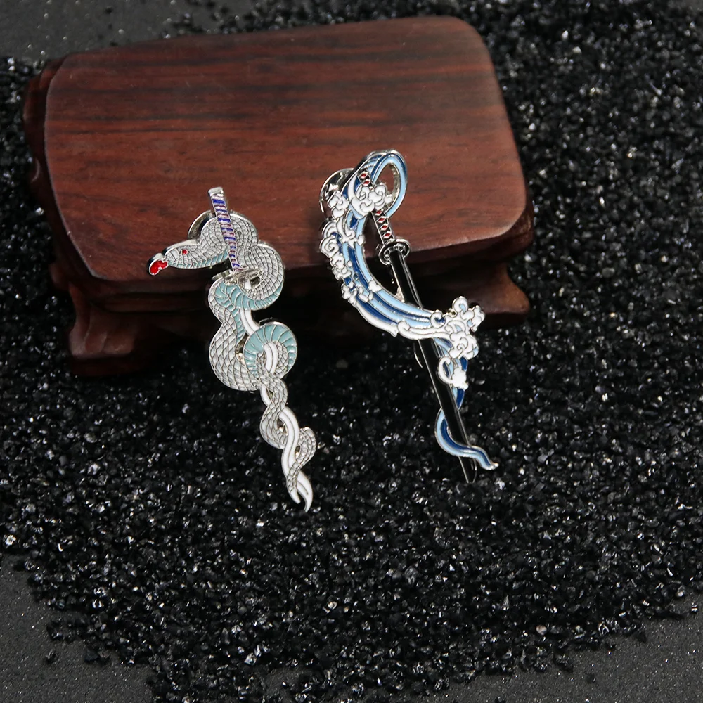 Anime Demon Slayer Brooch Enamel Kimetsu no Yaiba Sword Pins Weapon Badge Fans Cosplay Souvenir Props Backpack Jewelry Gift