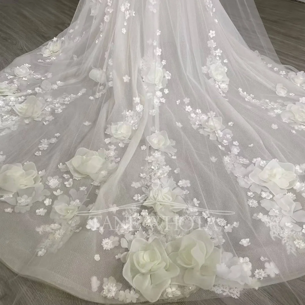Luxury Strapless Off-Shoulder Bridal Dress With Lace-Up Back And 3D Embroidered Flowers Sexy Customized Wedding Dress