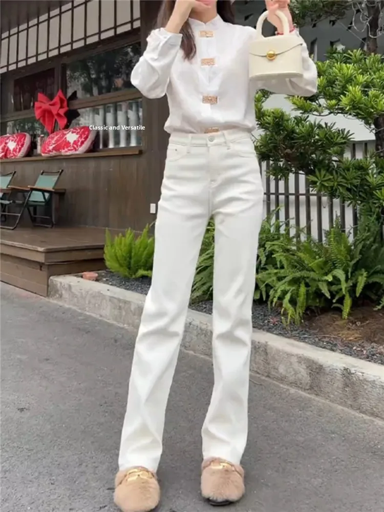 

Белые прямые джинсы женские летние тонкие, утягивающие, удлиненные, узкого кроя, широкие, светло-голубые, дымчатые брюки-трубы