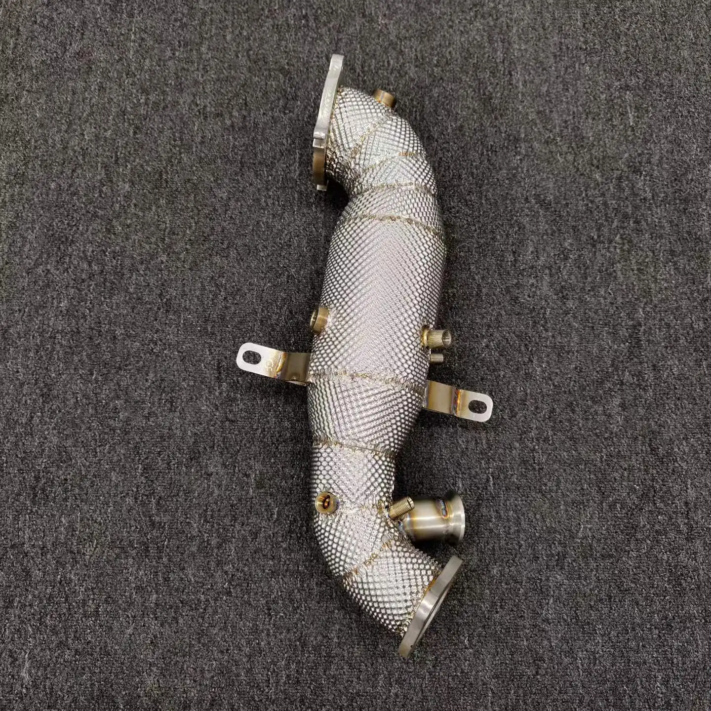 ACE Auspuffsysteme Katalysator-/Katalysatorloses Downpipe mit Hitzeschild für Alfa Romeo Giulia Stelvio 2.0T Hochwertiger Edelstahl SUS304 – Detail 4