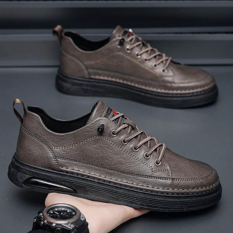 

Новые однотонные туфли для мужчин2025 для мужчин, весенне-осенняя модная кожаная повседневная обувь, мужские черные новые дизайнерские кроссовки для мужчин