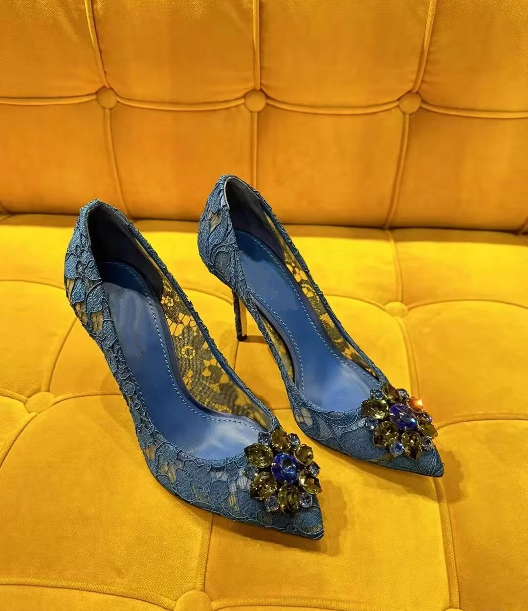 Sexy Style Lace Crystal Pointed Toe Women Party Sandals Stiletto High Heels Slip On Design Large Size Fashion Show Shoes view 5
