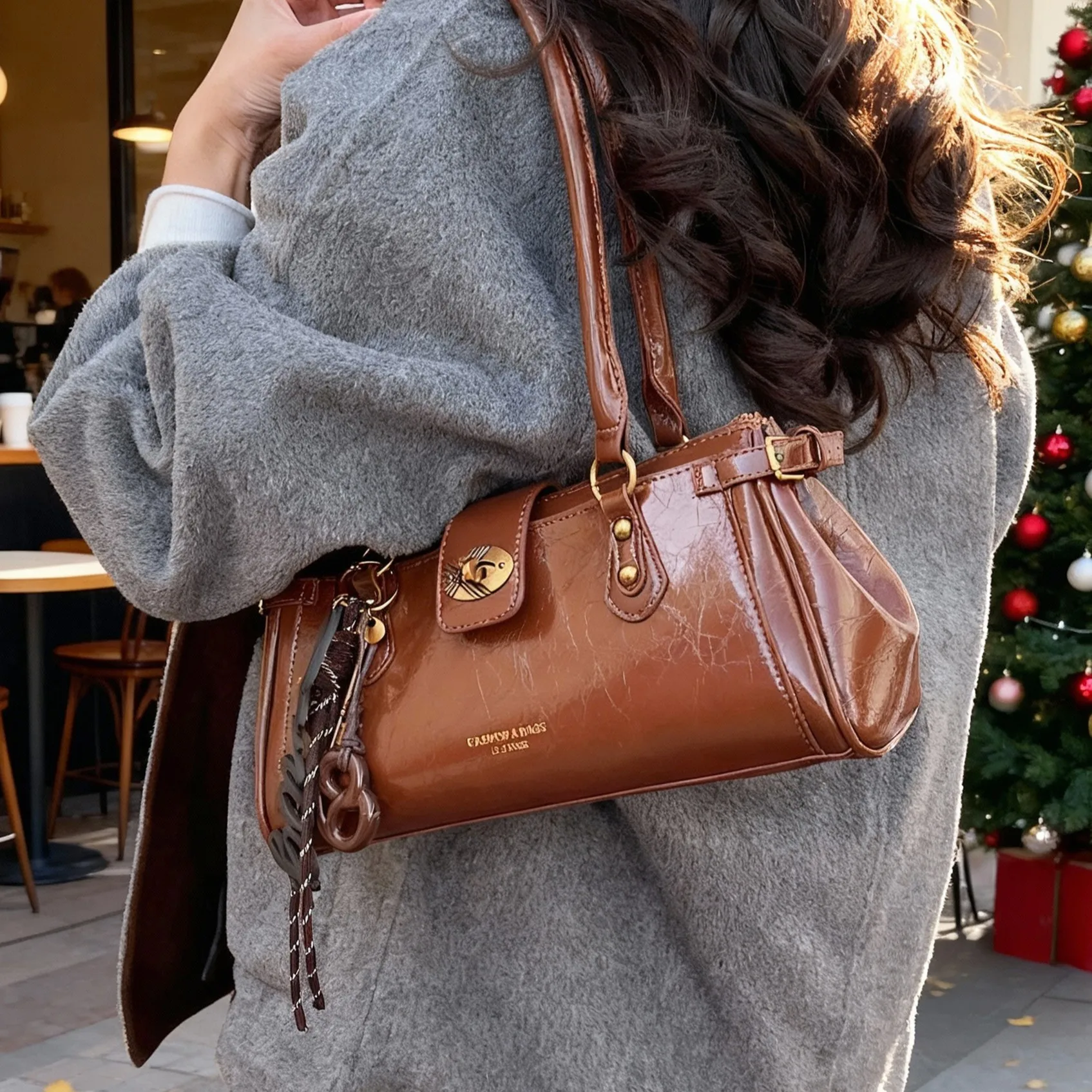 

Retro Ladies Baguette Handbag 2026 New Autumn Winter Underarm Bag Fashionable Armpit bag Ladies' Outing Handbag Shoulder Bag