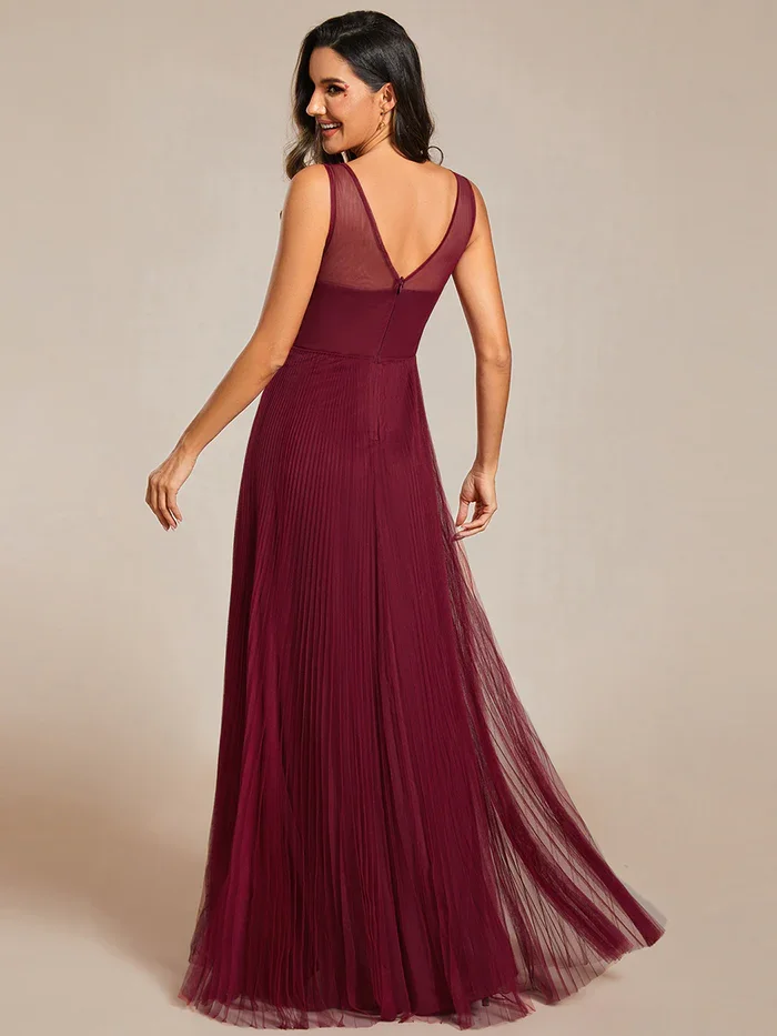 Exquisite Elegant Applique Embroidery Bodice Tulle Chiffon A-Line Floor Length V Neck Sleeveless Evening Dress