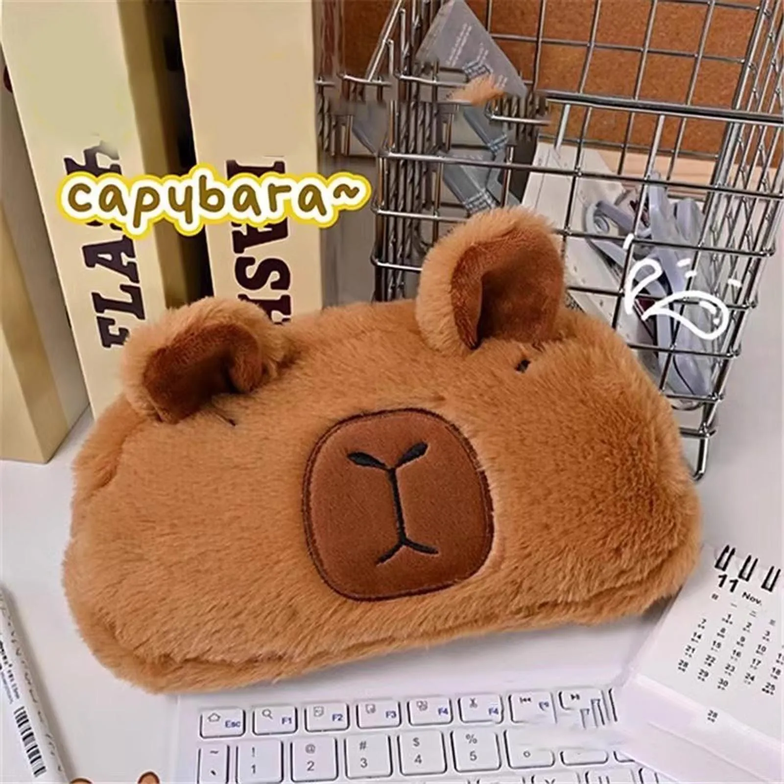 Capybara papeterie stylo sac mignon cochon d'inde grande capacité en peluche papeterie japonais stylo boîte apprentissage papeterie fournitures cadeaux