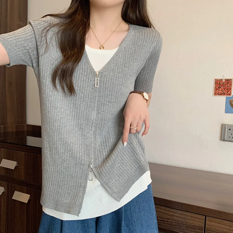 XL-4XL Oversized Fake Two-piece T-shirts Women 2023 Summer Short-sleeve Zipper Large Size Tops Ice Silk Knitted Tshirt Spliced