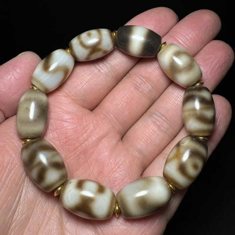 Tibetan natural authentic tiger tooth dzi bead with high oil content, aged mineral agate, traditional multi-treasure bracelet