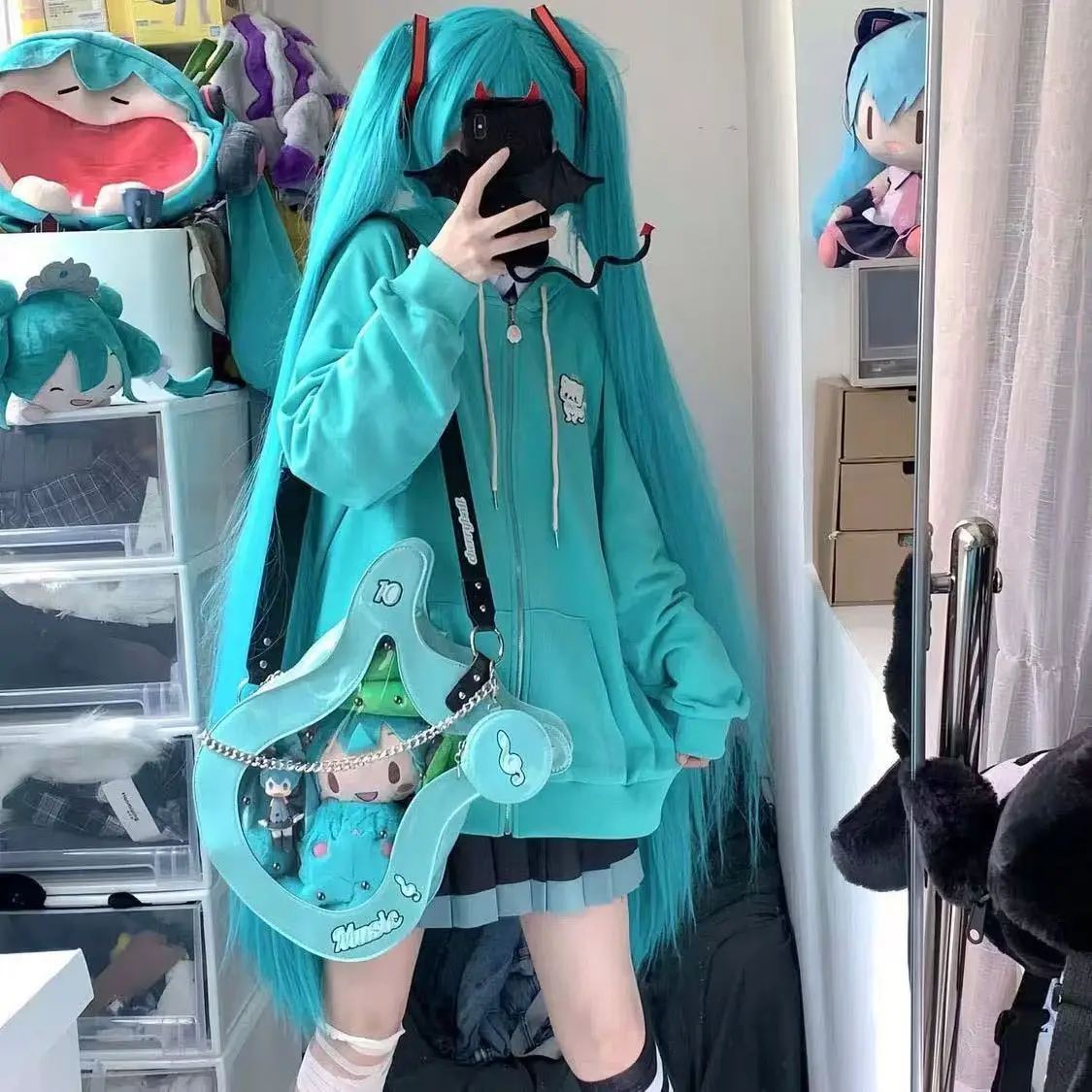 

Women's Cosplay Miku's Hoodie Loose-fit Cardigan with Long Sleeves for Autumn and Winter Suitable for Halloween and Christmas