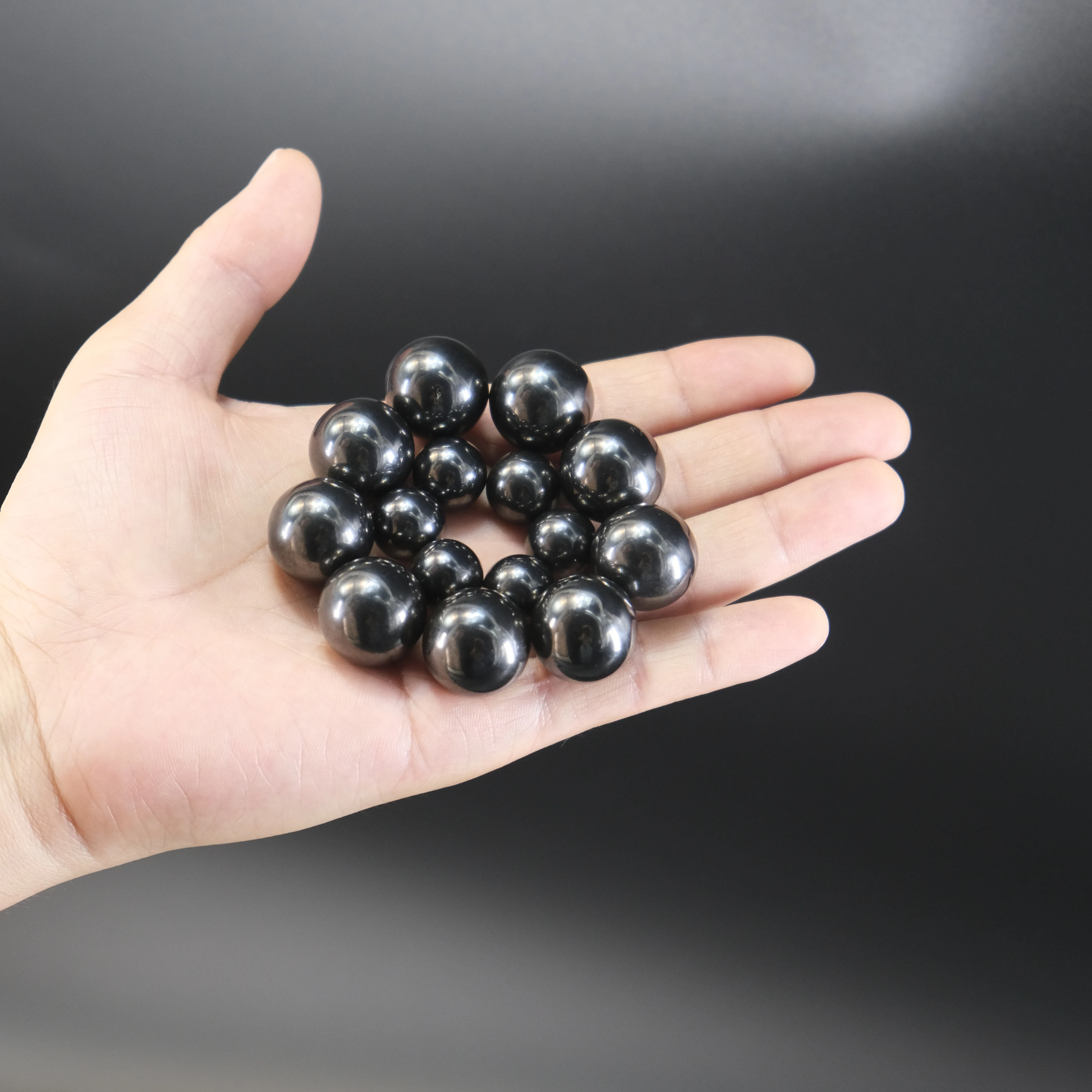 ROUND Black Polished Magnetic Spherical Fridge Magnets With Health Care Magnetic Beads For Decompression And Sound Magnet