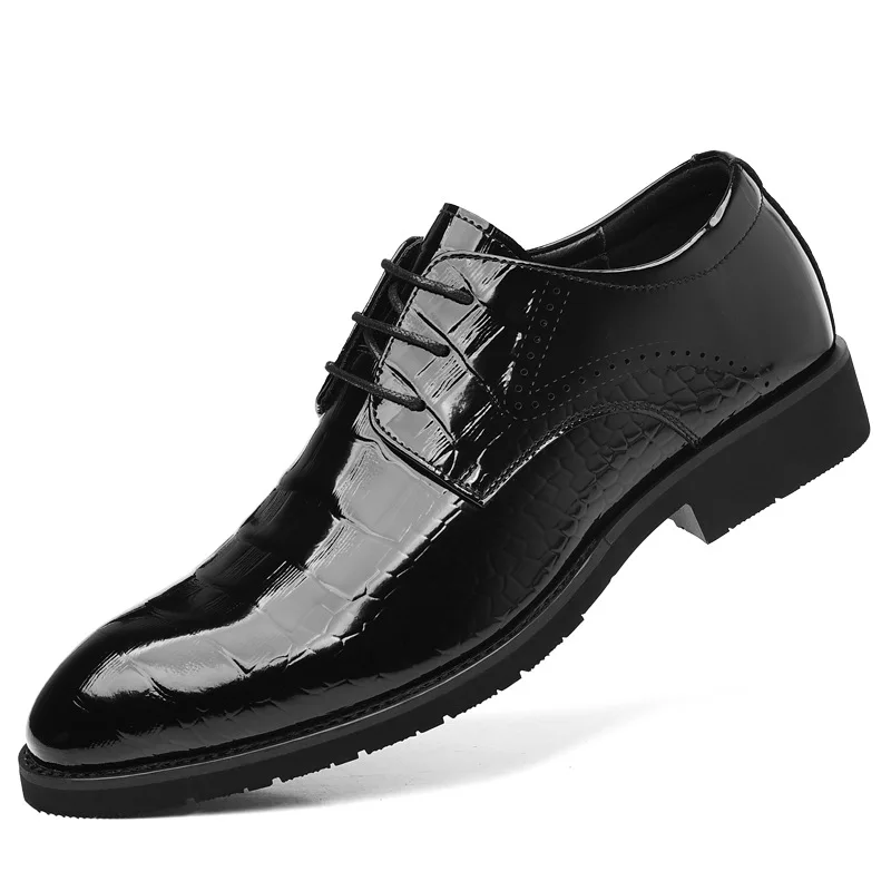

New Designer Autumn Collection British-style Men's Dress Shoes Fashion Patent Leather Commuter Shoes Male Black Casual Shoe Man