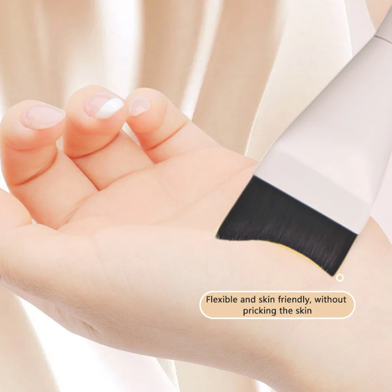 1 pz pennello per contorno viso leggero strumento per fondotinta misto crema manico in legno pennello per contorno pennello per fondotinta a mezzaluna ultra sottile