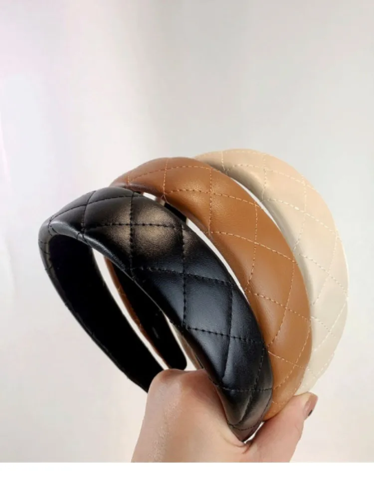 

1pcs Rhombus Wide PU Hairbands Vintage Headbands Simple Solid Color Hair Accessories for Girls and Women Daily Wear