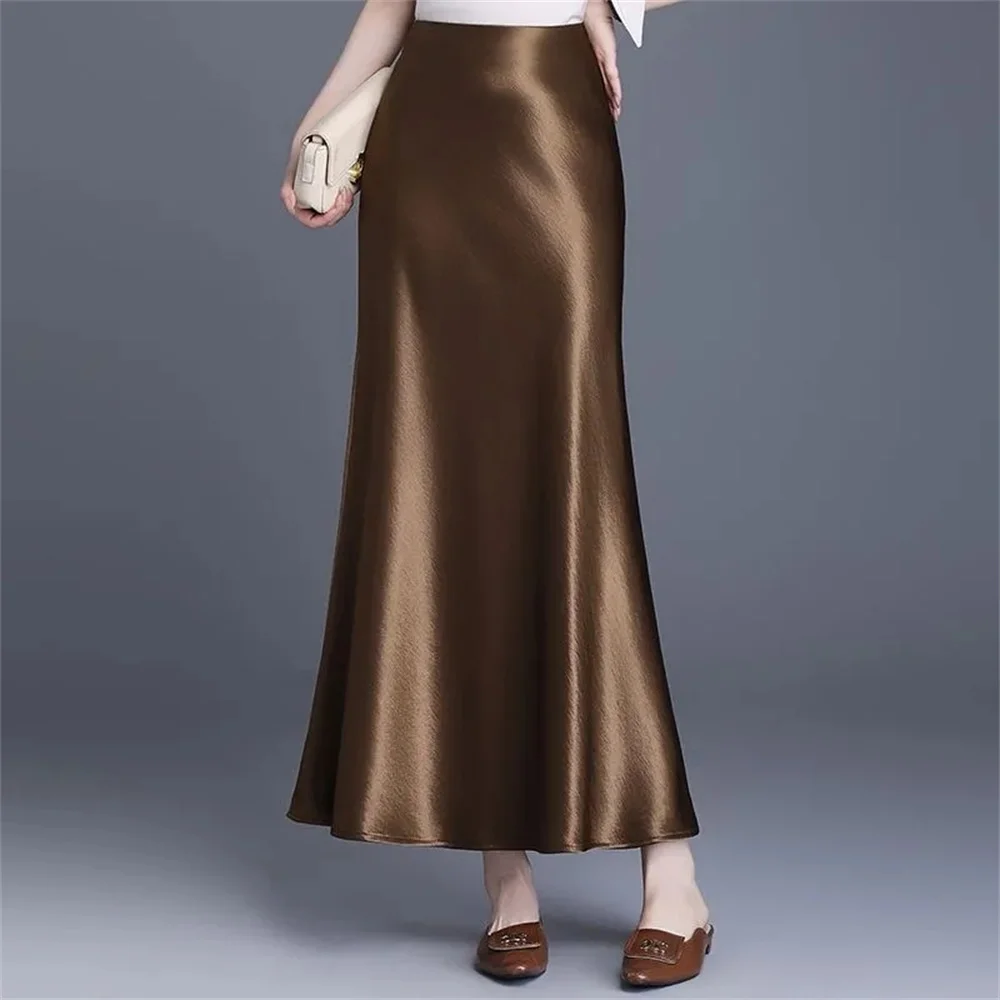 

Атласная юбка «рыбий хвост» полуюбка для женщин весной 2023 г. Новая утягивающая юбка с высокой талией средней длины, прямая длинная юбка с запахом