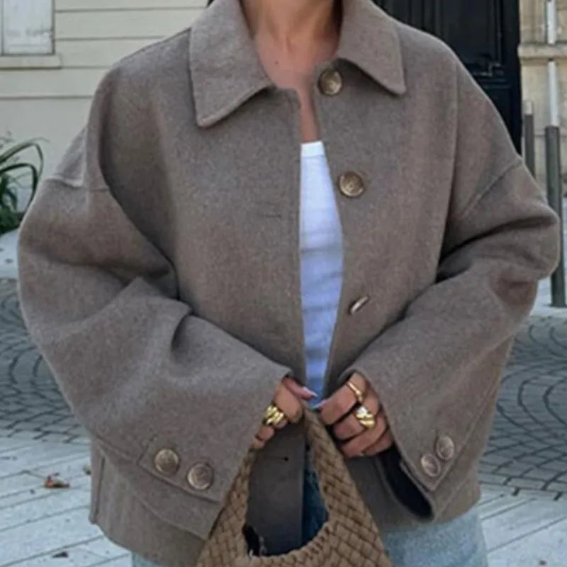 

2025 Winter New Women's Stylish Collared Jacket Short-Length Long-Sleeve Button-Front Design Loose-Fit Daily Casual Outerwear