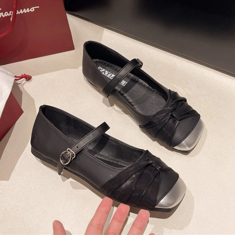 

Дизайнерские новые женские лоферы на плоской подошве 2025 года, летняя обувь, повседневные спортивные сандалии, модные женские кроссовки с квадратным носком, прогулочные Zapatos Mujer