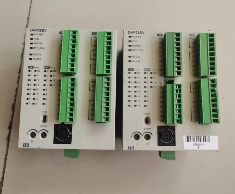 DVP28SV11T2 and DVP28SV11T Delta PLC programmable controller 85% new