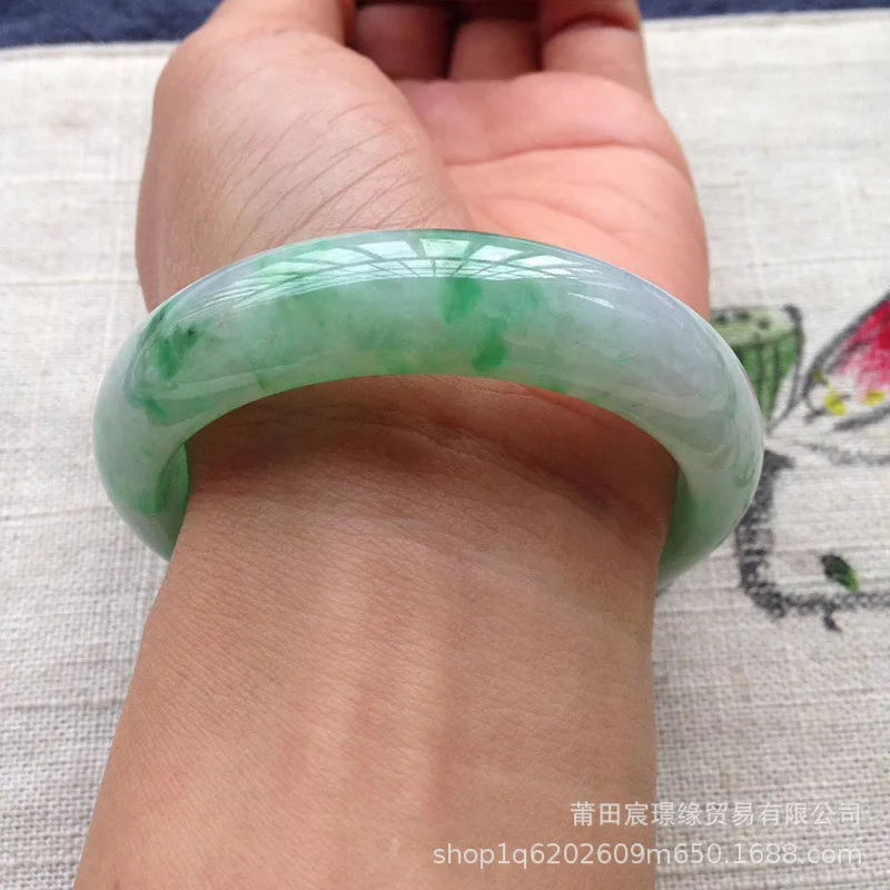 Highest-Ranking Imperial Concubine Oval Ice-like Floating Flowers Myanmar Jade Bracelet for Women