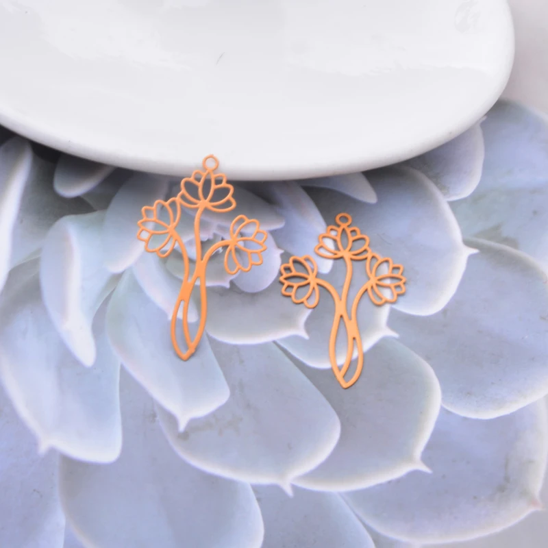 30 Stück AC11412 Filigrane Dünne Blumenanhänger DIY Ohrring Anhänger Zubehör – Detail 8