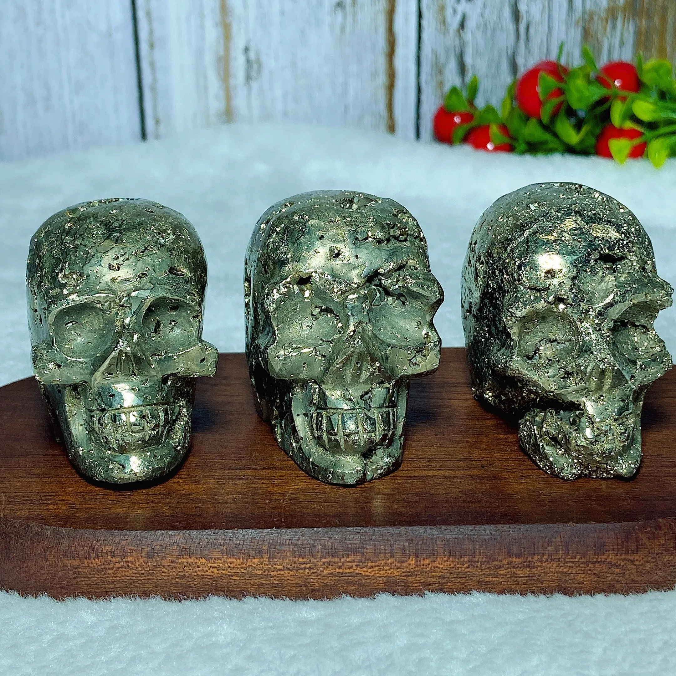 Natural Crystal Pyrite Skull Carving High Quality Healing Mineral Energy Stone Reiki Home Decorations Gift Ore Crafts Desk