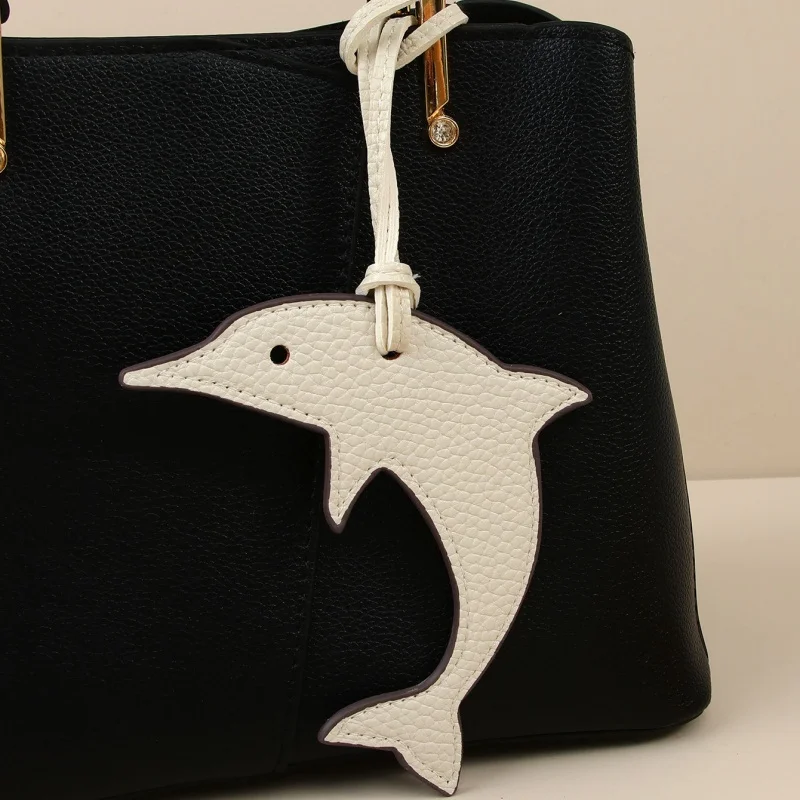 PU Leather Ocean Whale Keychain Couple Bag Decoration Student Schoolbag Pendant Cartoon Animal Car Keyring Pendant for Ladies