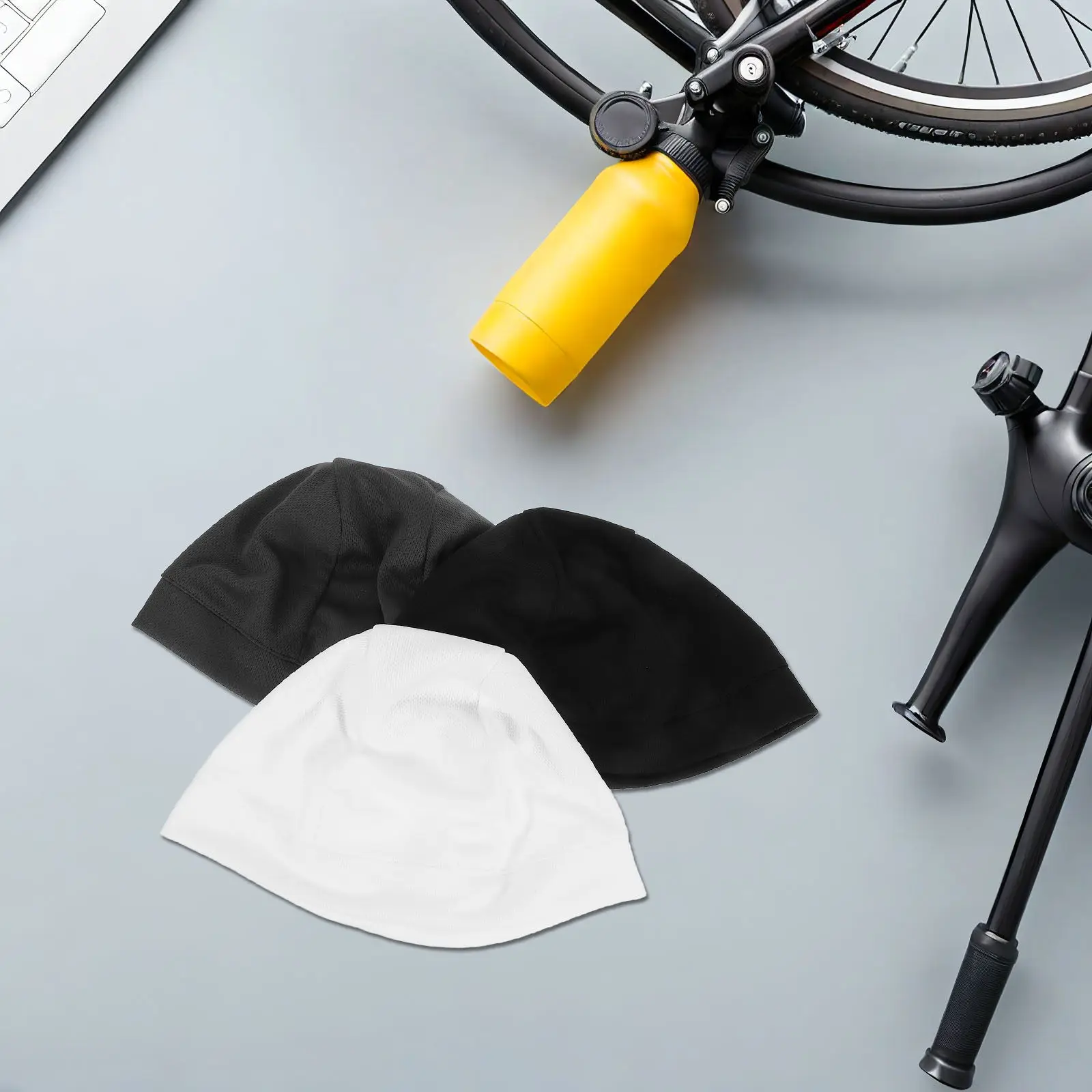 

3 шт., ветрозащитная кепка с защитой от ультрафиолета, быстросохнущая, впитывающая пот, спортивная кепка для велоспорта, головной убор для занятий спортом на открытом воздухе, черный, серый, белый цвета