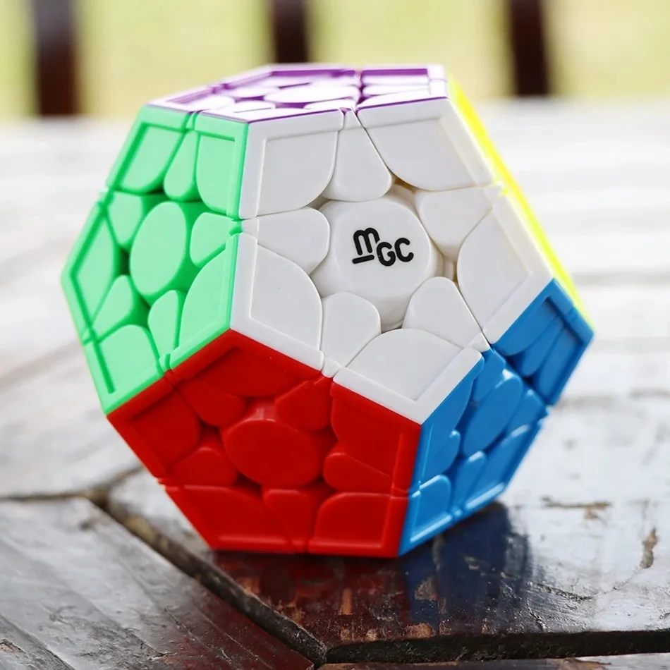 Yongjun YJ MGC Megaminxeds Cube magique magnétique 12 côtés 3 couches Cube magique éducatif jouets Puzzle Cube de vitesse Fidget jouets