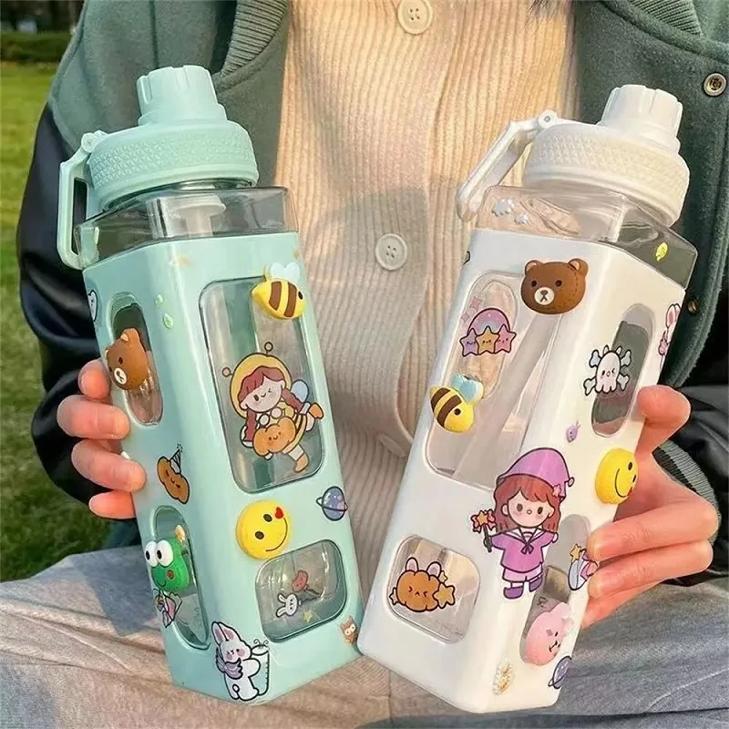 

700ml Kawaii Water Bottle With Straw 3D Cute Bear Sticker Bpa Free Plastic Square Sippy Cup Poratable Drinkware Coffee Accessory
